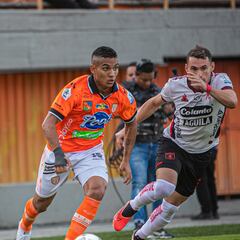 Envigado y América empatan en partido con polémica de VAR