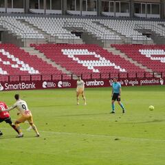 Raúl de Tomás, el futbolista más engañoso de LaLiga Smartbank
