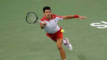 Djokovic vence a un combativo Chardy y pasa a octavos