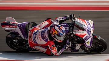 Prima Pramac Racing's Spanish rider Jorge Martin rides during the free practice session of the Indonesian Grand Prix MotoGP at the Mandalika International Circuit in Kuta Mandalika, Central Lombok, on October 13, 2023. (Photo by Yasuyoshi CHIBA / AFP)