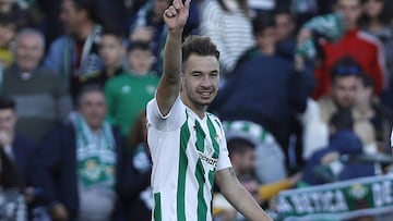 Loren se estren&oacute; a lo grande con el Betis. 