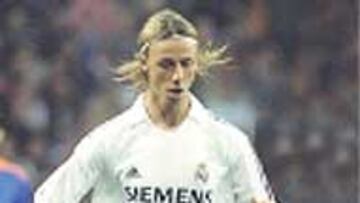 <b>TITULAR CON CARO.</b> Guti parece indispensable esta temporada.