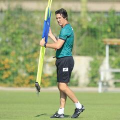 Unai Emery: "Debemos hacernos fuertes en nuestra casa"