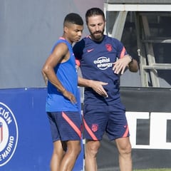 Reinildo llega a tiempo y entra en la convocatoria para Elche