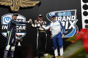 Quinta carrera del certamen y quinto ganador diferente, muestra de la igualdad de la competici車n y de la importancia de ser regular para optar el t赤tulo. El triunfo fue para el neerland谷s VeeKay que super車 a Grosjean, poleman, y Palou. El tercer puesto del espa?ol, con una defensa feroz sobre Newgarden, le aup車 a la segunda plaza de la general, a escasos 13 puntos de Dixon.