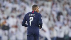 MADRID, SPAIN - NOVEMBER 26: Kylian Mbappe of Paris Saint Germain looks on during the UEFA Champions League group A match between Real Madrid and Paris Saint-Germain at Bernabeu on November 26, 2019 in Madrid, Spain. (Photo by Quality Sport Images/Getty I