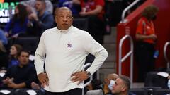 NBA issues league wide mandate
requiring covid-19 booster shots