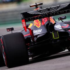 Honda se inventa caballos y mete miedo a los dos grandes