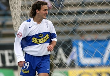 'Chapita' se dedicó a estudiar unos meses en el 2007, pero al año siguiente volvió al fútbol para jugar en Colo Colo. Actualmente juega en la UC y salió campeón del Torneo Nacional 2018 como uno de los referentes del equipo y capitán cuando no jugaba Álavrez.

