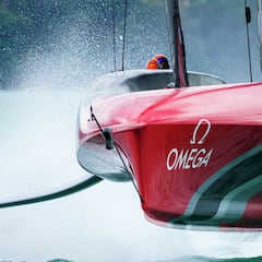 Emirates Team New Zealand y Luna Rossa no defraudan (1-1)