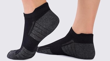 Descubre los calcetines tobilleros más vendidos en Amazon: son antiampollas, cómodos y no se deslizan
