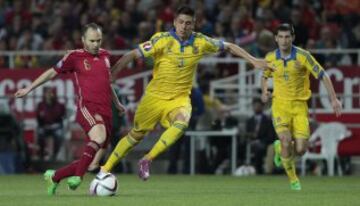 Iniesta y Kacheridi. 