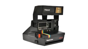 Este dispositivo de Polaroid rememora toda la esttica de los 80.