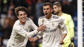 Ceballos celebra su gol en el Real Madrid-Huesca
