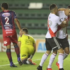 River goleó sin problemas a Defensores de Pronunciamiento