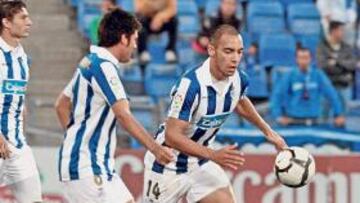 <b>ESFUERZO. </b>Jerónimos Barrales se estrenó el pasado sábado ante el Huesca como goleador en la Liga.