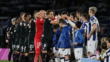 23/02/25 PARTIDO PRIMERA DIVISION
REAL SOCIEDAD - LEGANES
SALUDO AMBOS EQUIPOS *** Local Caption *** 23/02/25