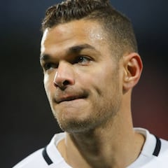 Ben Arfa se marcha del PSG