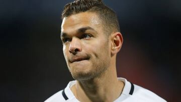 Ben Arfa se marcha del PSG