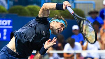 Ferrer vence a Tipsarevic y Feliciano pierde con Dimitrov