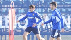 Iván Azón, durante un entrenamiento.