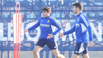 Iván Azón, durante un entrenamiento.