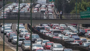Descubre el listado de autos a los que se le aplicará el nuevo Hoy No Circula en Edomex que entra en vigor hoy 1 de julio.