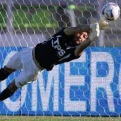 Viana fue la figura para Wanderers que no da tregua