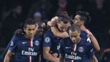 Los jugadores del PSG celebran uno de los goles.