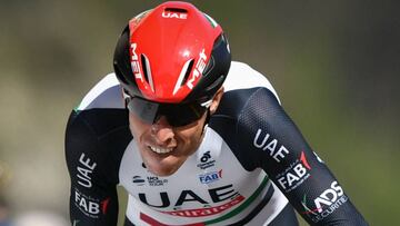 Rui Costa rueda durante el prólogo del Tour de Romandía 2018.
