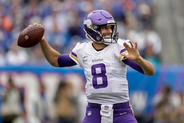 El QB de los Minnesota Vikings se ubica como el mejor pagado de la NFL y ocupa el octavo puesto en la lista, con ganancias de 60,5 millones de dólares.