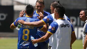 Delf&iacute;n celebra la victoria ante Guayaquil City.