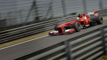 Massa domin&oacute; la primera jornada de entrenamientos libres en Shanghai.