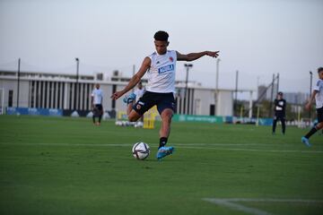 Con 10 jugadores inició la concentración de la Selección Colombia en Barranquilla con miras a los juegos ante Perú y Argentina.