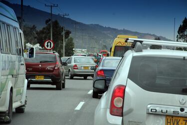 MinTransporte retrasa la nueva regulación para los sistemas de freno en los carros en Colombia: cuándo entrará en vigor