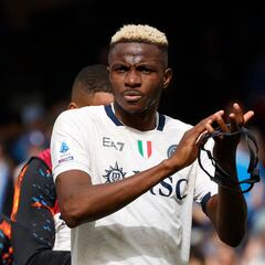 Osimhen y Politano despiertan al Nápoles