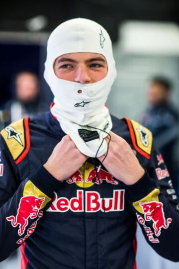 Max Verstappen en los test de pretemporada en el circuito de Montmeló.