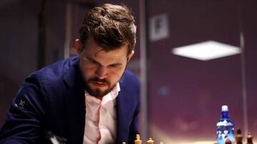 Carlsen sufre frente a Ding para llegar a la final con Nakamura