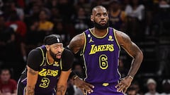 HOUSTON, TEXAS - APRIL 02: LeBron James #6 and Anthony Davis #3 of the Los Angeles Lakers look on during a time out against the Houston Rockets during the fourth quarter at Toyota Center on April 02, 2023 in Houston, Texas. NOTE TO USER: User expressly acknowledges and agrees that, by downloading and or using this photograph, User is consenting to the terms and conditions of the Getty Images License Agreement.   Bob Levey/Getty Images/AFP (Photo by Bob Levey / GETTY IMAGES NORTH AMERICA / Getty Images via AFP)