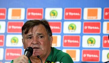 Gabon's Spanish coach Jose Antonio Camacho