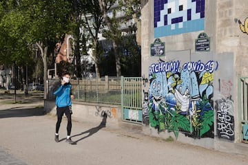 Coronavirus pandemic inspires global graffiti artists