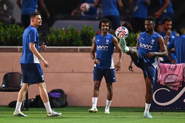 Al-Hilal, por la clasificación; Pachuca, despedida con orgullo