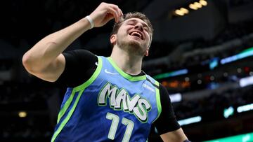 DALLAS, TEXAS - JANUARY 17: Luka Doncic #77 of the Dallas Mavericks reacts against the Portland Trail Blazers in the third quarter at American Airlines Center on January 17, 2020 in Dallas, Texas. NOTE TO USER: User expressly acknowledges and agrees that, by downloading and or using this photograph, User is consenting to the terms and conditions of the Getty Images License Agreement. Tom Pennington/Getty Images/AFP
== FOR NEWSPAPERS, INTERNET, TELCOS & TELEVISION USE ONLY ==