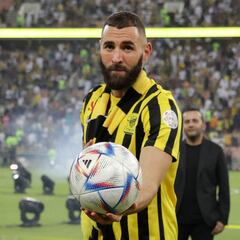 Benzema y Gallardo, cuentas pendientes