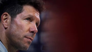 GRAF5892 MAJADAHONDA, 23/04/2019.- El entrenador argentino del Atlético de Madrid Diego Pablo Simeone, durante la rueda de prensa tras el entrenamiento realizado esta mañana en la Ciudad deportiva Wanda Metropolitano de Majadahonda.- EFE/Jua
