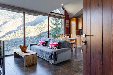 Los destinos europeos menos conocidos para los amantes del esquí y sus alojamientos más ‘trendy’