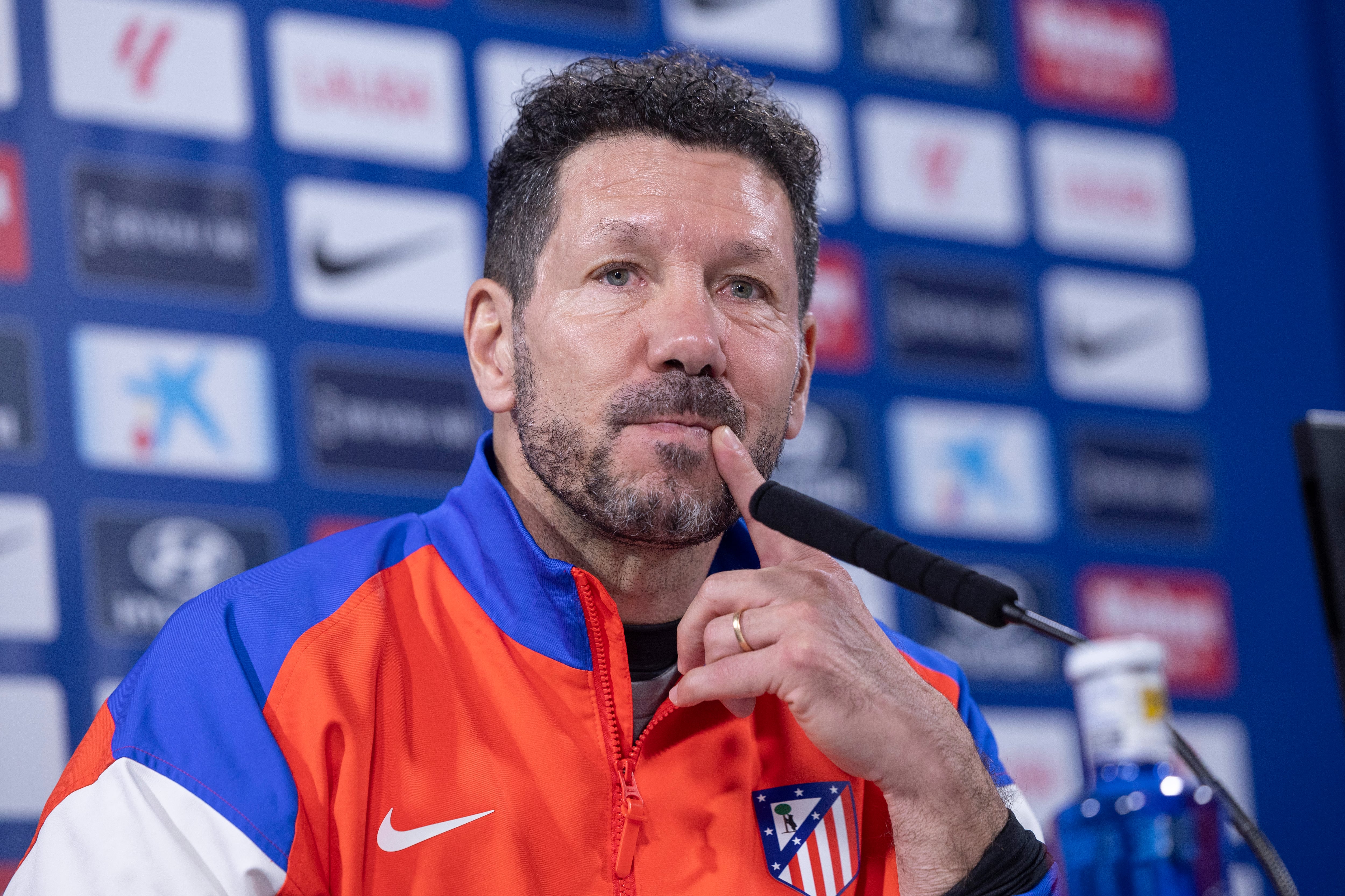 Simeone: Sal ser recibido con una ovacin como merece