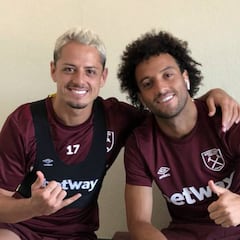 Chicharito y la evolución de su look en un mes