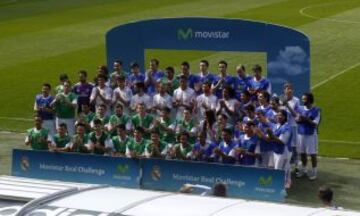 Marcelo, Pepe, Jesé, Morata, Isco, Varane, Xabi Alonso, y Diego López dieron un clinic a algunos aficionados que pudieron pisar el césped del Bernabéu.