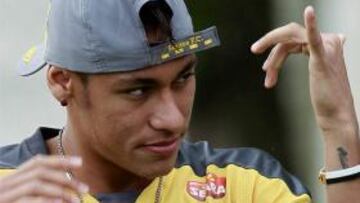 Neymar disimula: "No tengo opciones en Madrid o Barça"